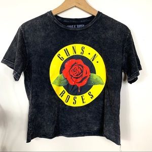 NEW Guns N’ Roses Graphic Cropped Tee